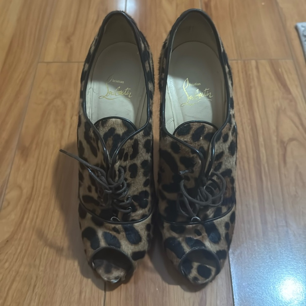 CHRISTIAN LOUBOUTIN Leopard Ponyhair Lady Derby 120 Ankle Boot Heels Size 39.5